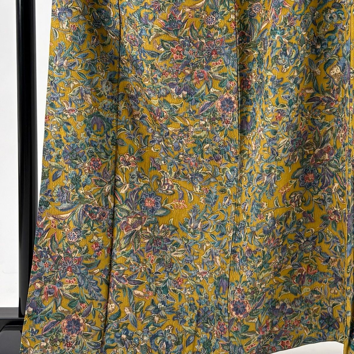 小紋 身丈163 cm 裄丈70 L 袷 更紗 金彩 山吹茶色 正絹 秀品