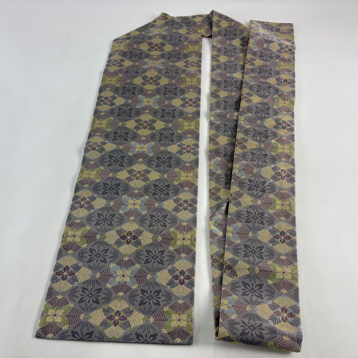 美品】 名古屋帯 名品 菱 若松 金糸 刺繍 灰紫 正絹 【中古】 - メルカリ