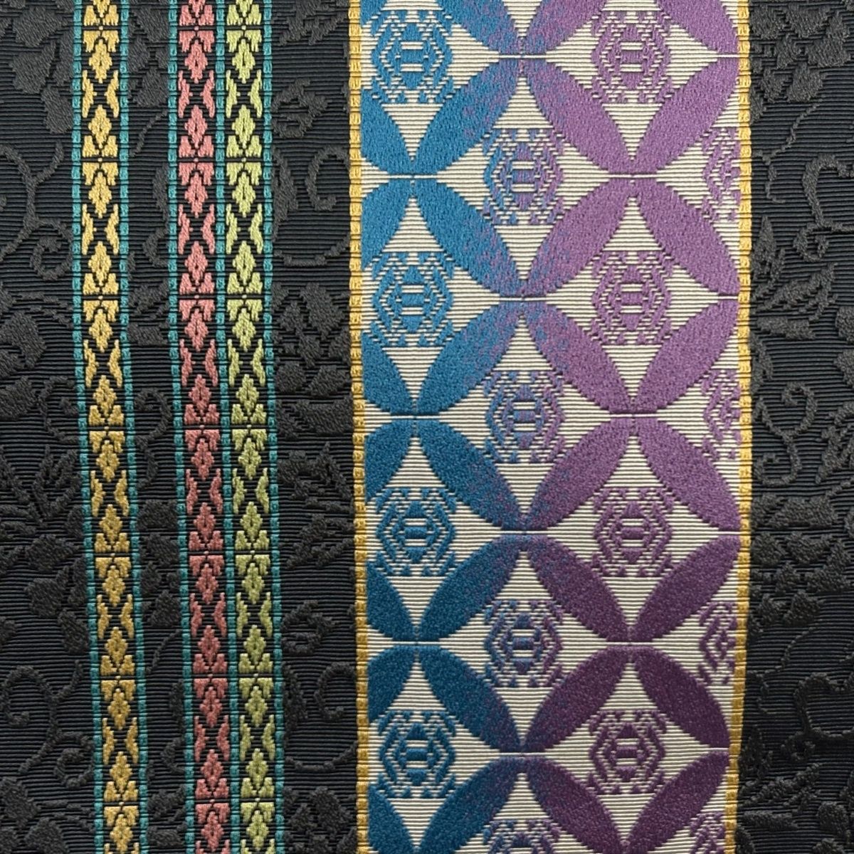 名古屋帯 七宝文 花唐草 刺繍 深緑 正絹