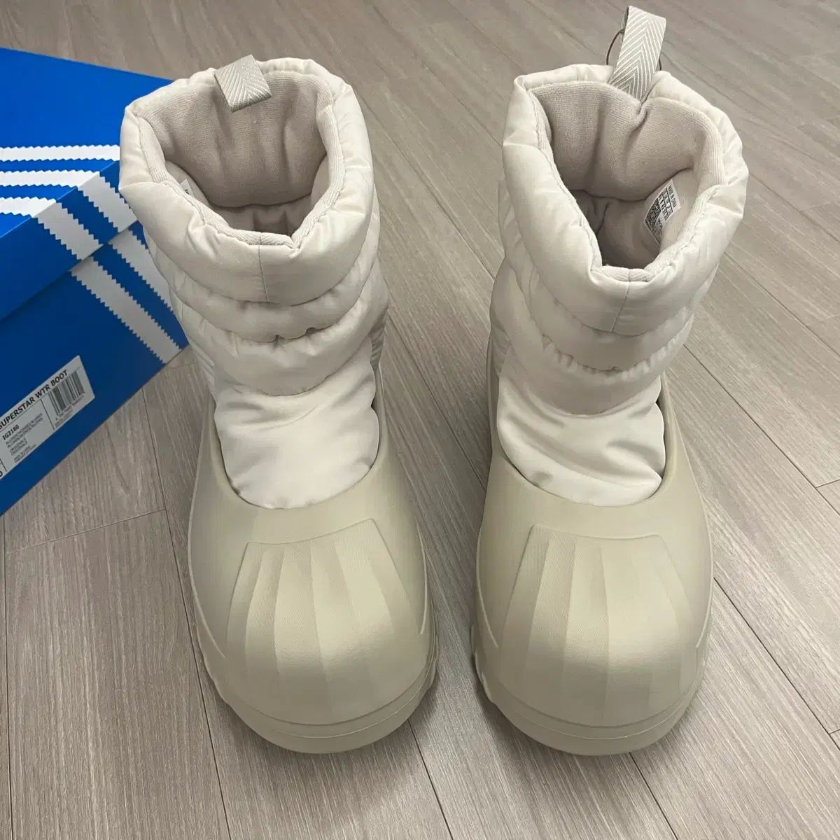 アディダス ブーツ 防寒靴 265