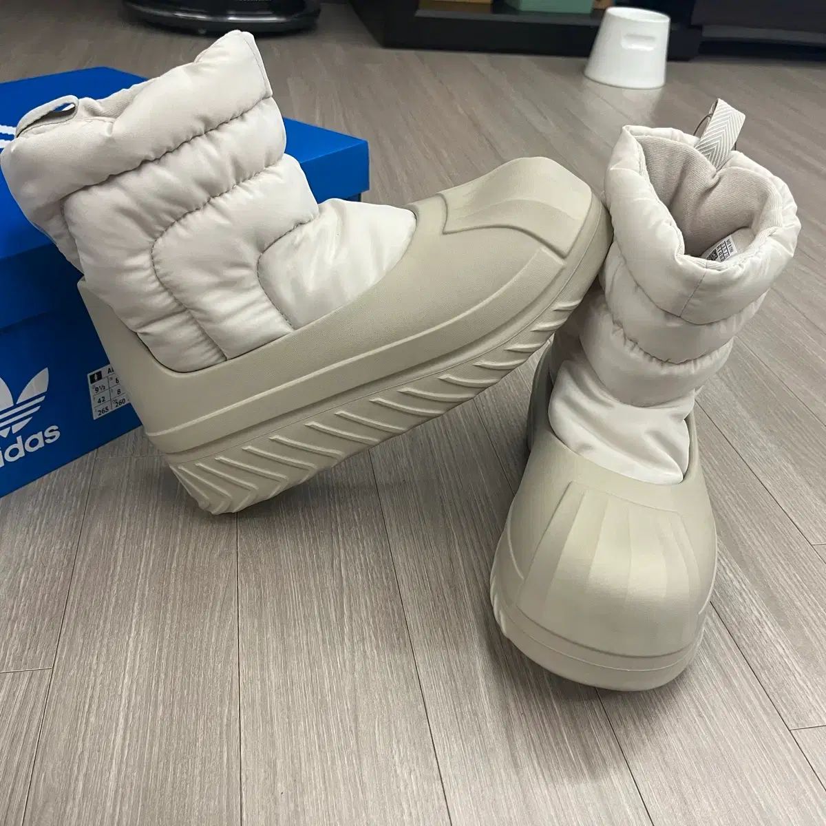 アディダス ブーツ 防寒靴 265