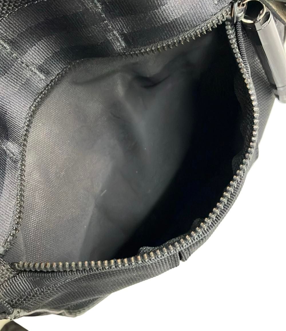 ショルダーバッグ