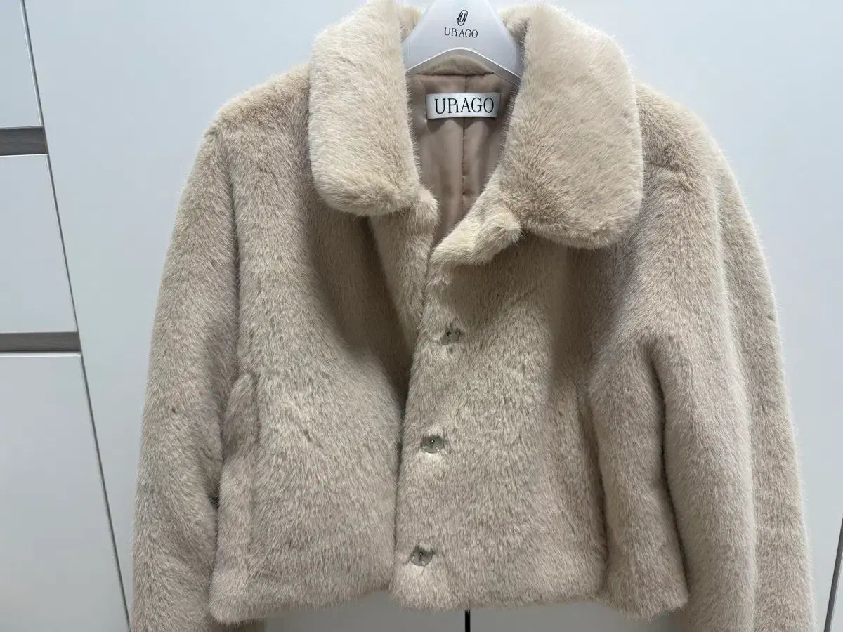 URAGO ファージャケット ショート ベージュ