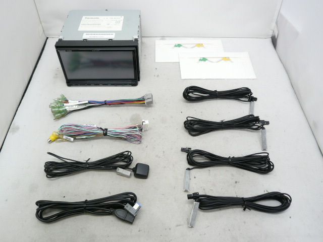 中古】 2026年度版 パナソニック ストラーダ CN-RE03D メモリーナビ 地