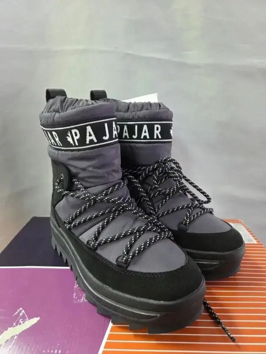 コストコ 파잘 COS コス ギャラクシー ダウンブーツ 240 245