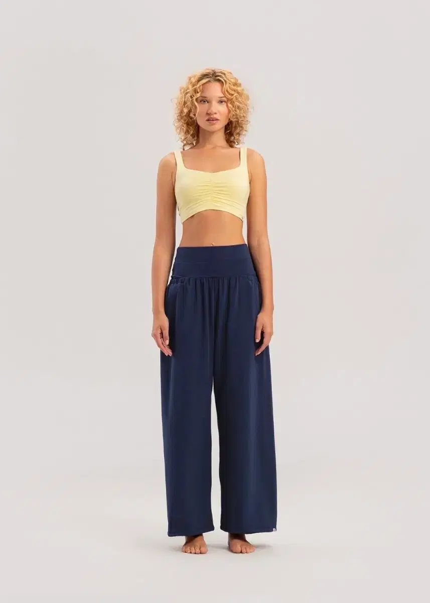 BUDHI MUDRA melipat pants イヴ YVES スヨン ブルー S