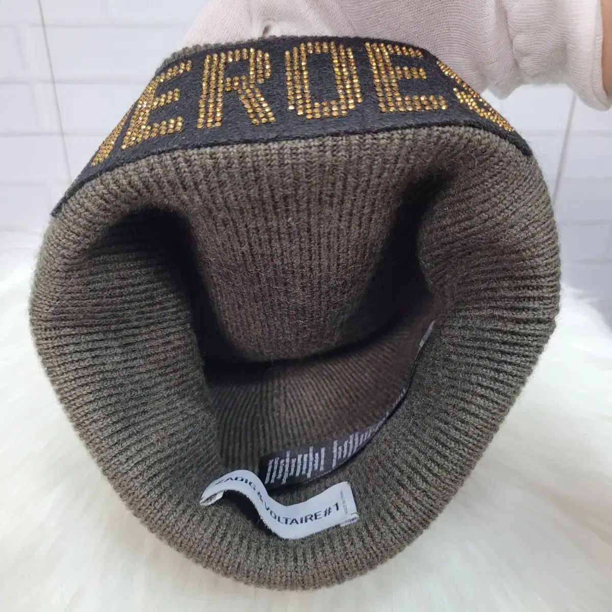 ZADIG-VOLTAIRE 쟈딕