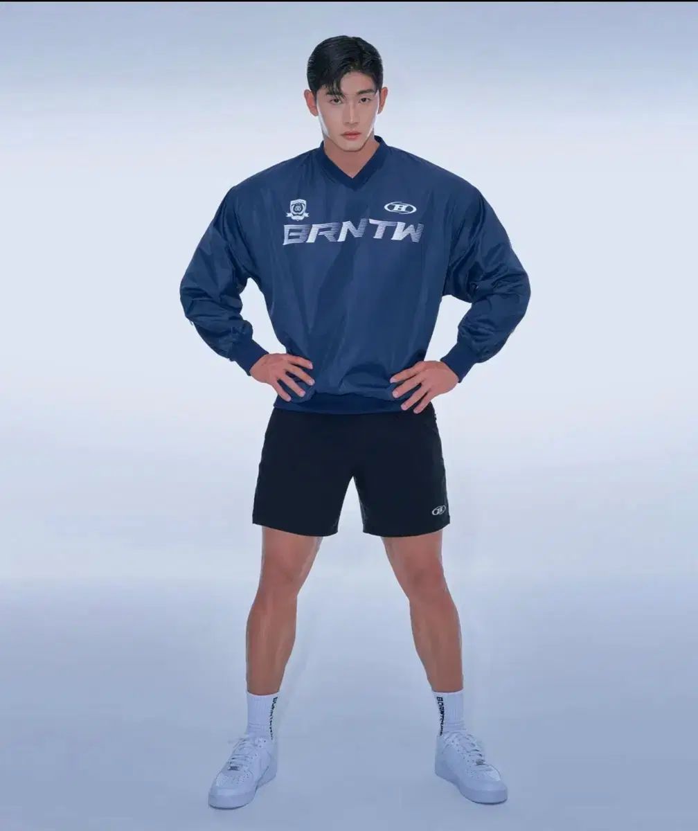 最安値，品質保証 新品 1) BORN TO WIN BRNTW WIND AND WISH テック ウーブン トップス ヨガウェア