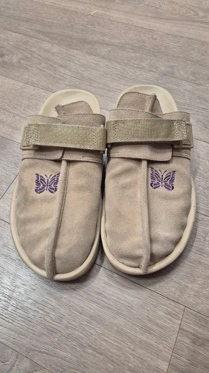 リーボックxニードルズ ビートニック サンダル 270