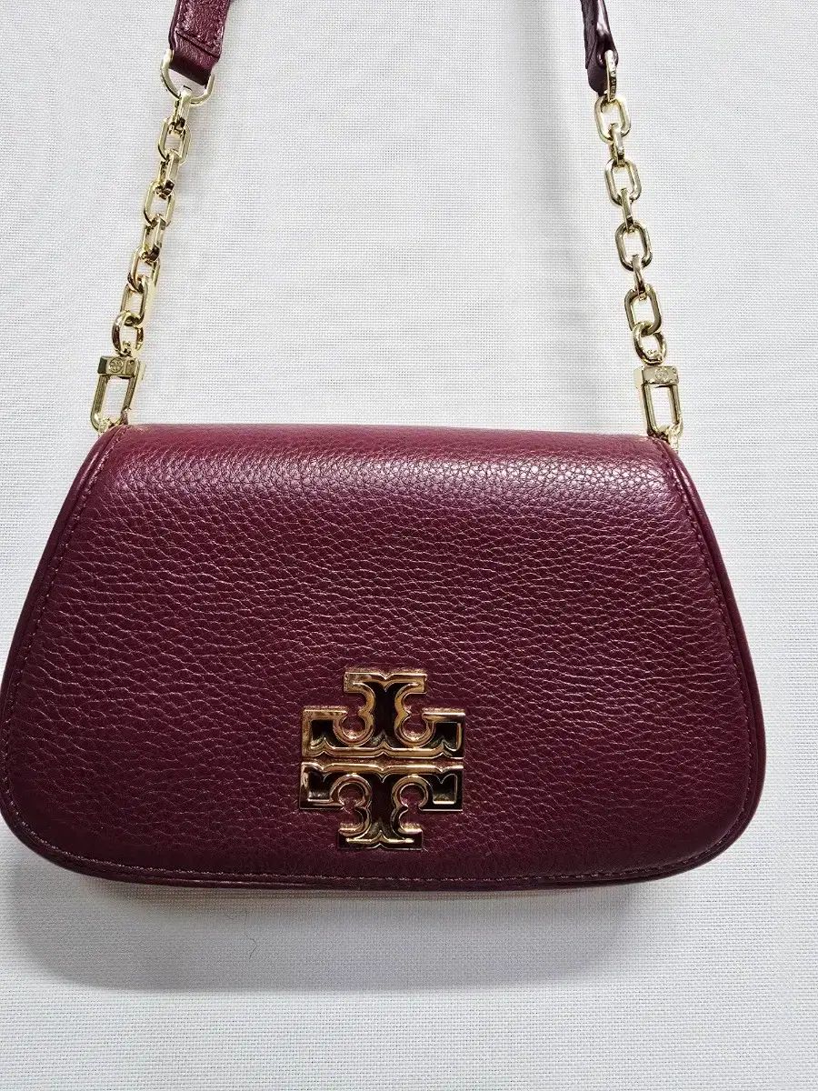 トリーバーチ バーガンディ フラップ チェーン クロスバッグ