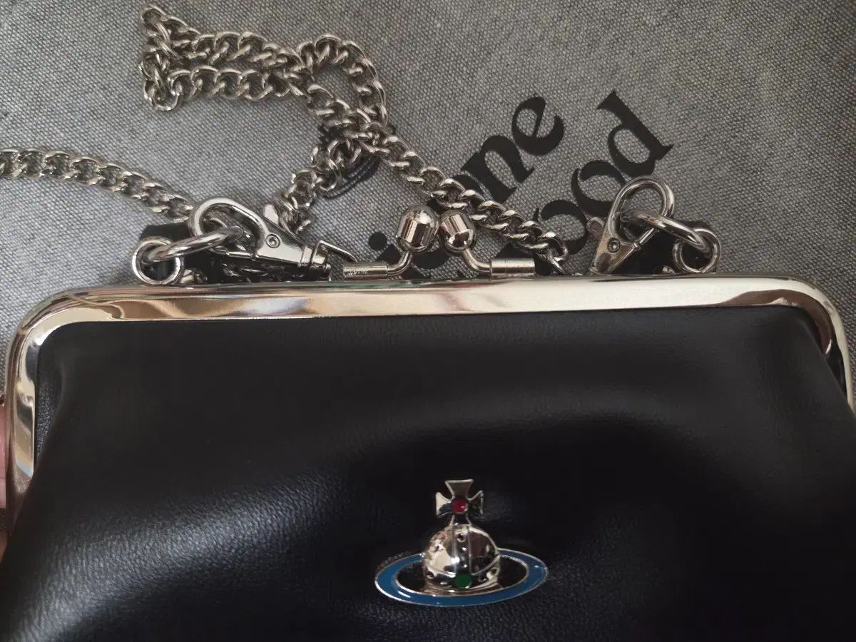 ヴィヴィアン ウエストウッド