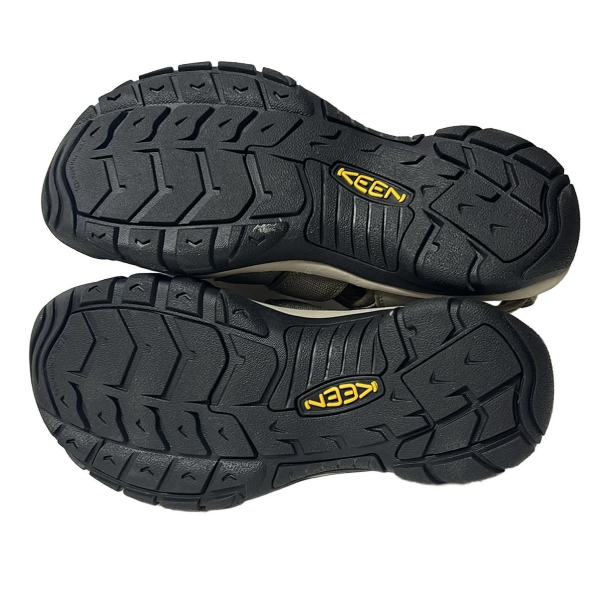 カーキ グレーベージュ