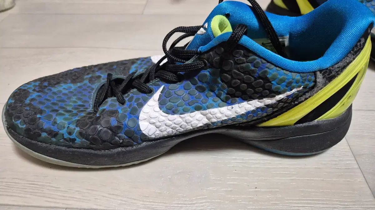  コービー6 og ブルー カモ 275 シューズ(男性用) バスケットボール