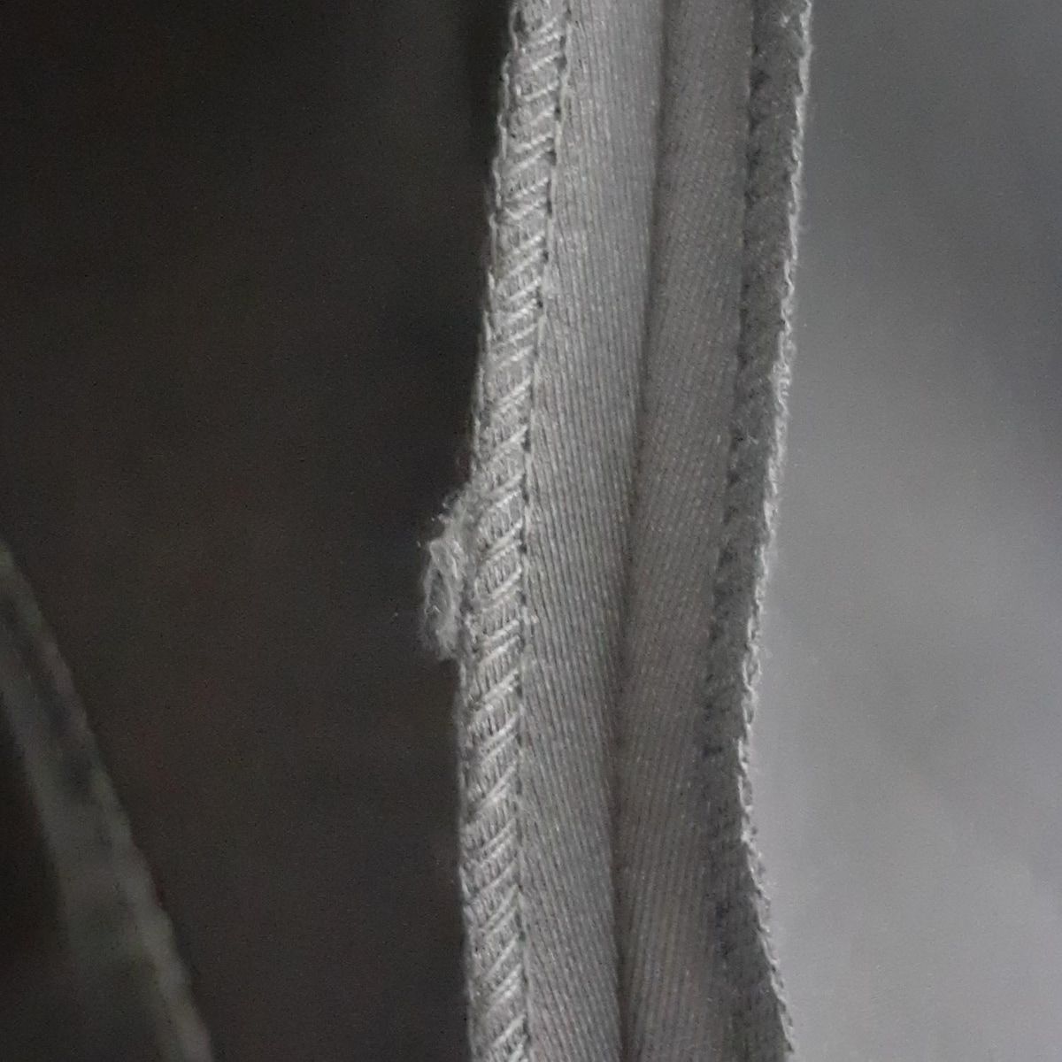 Vネック ノースリーブ