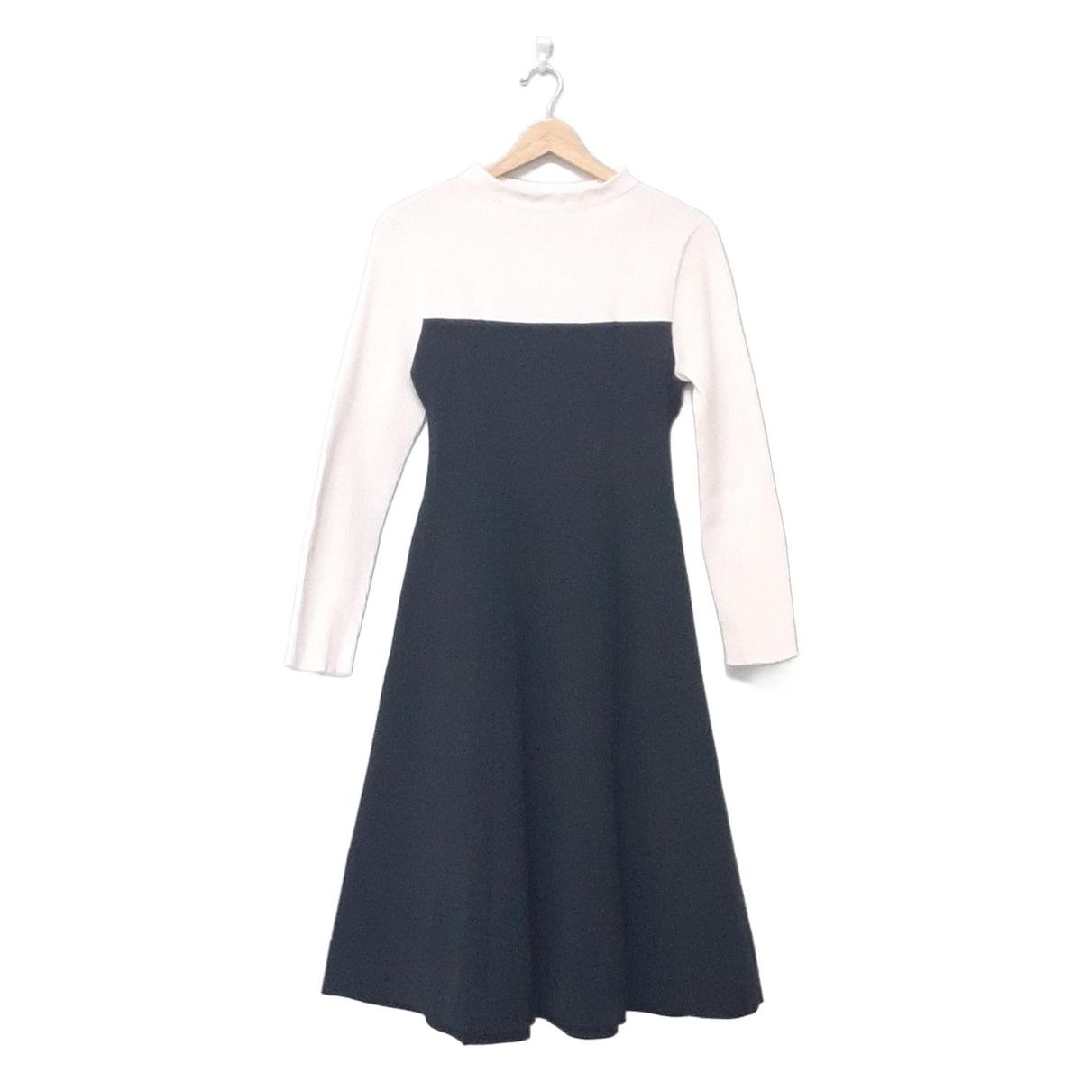 CELFORD セルフォード ワンピース サイズ38 M レディース - 黒×白 ハイネック 長袖 ロング ニットワンピ リブ 胸元切り替え