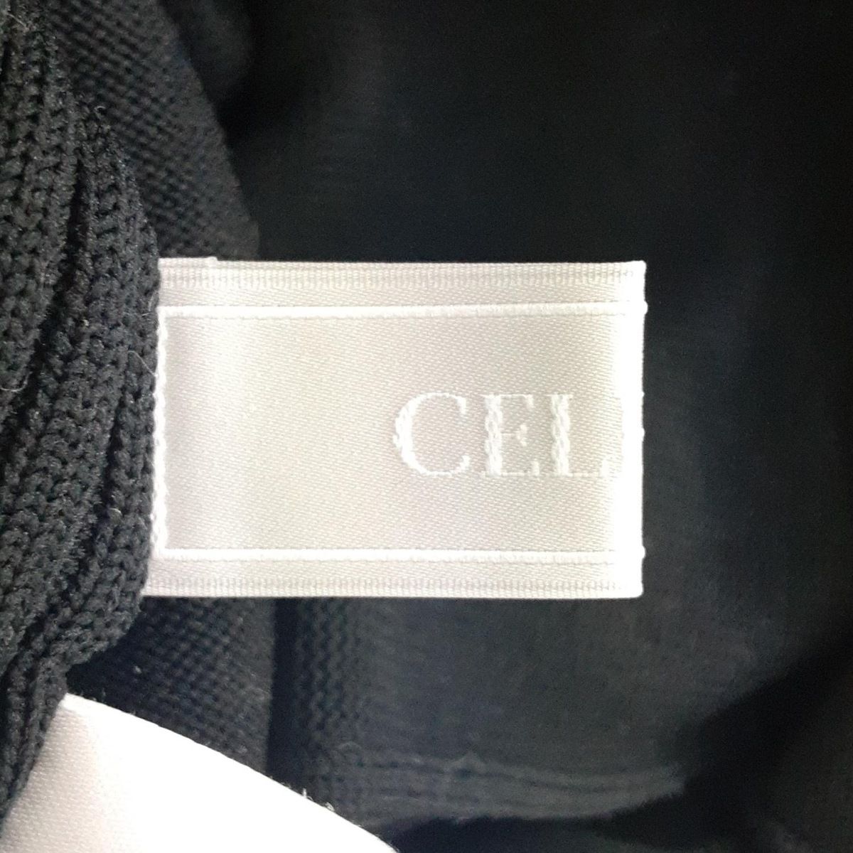 ハイネック 長袖