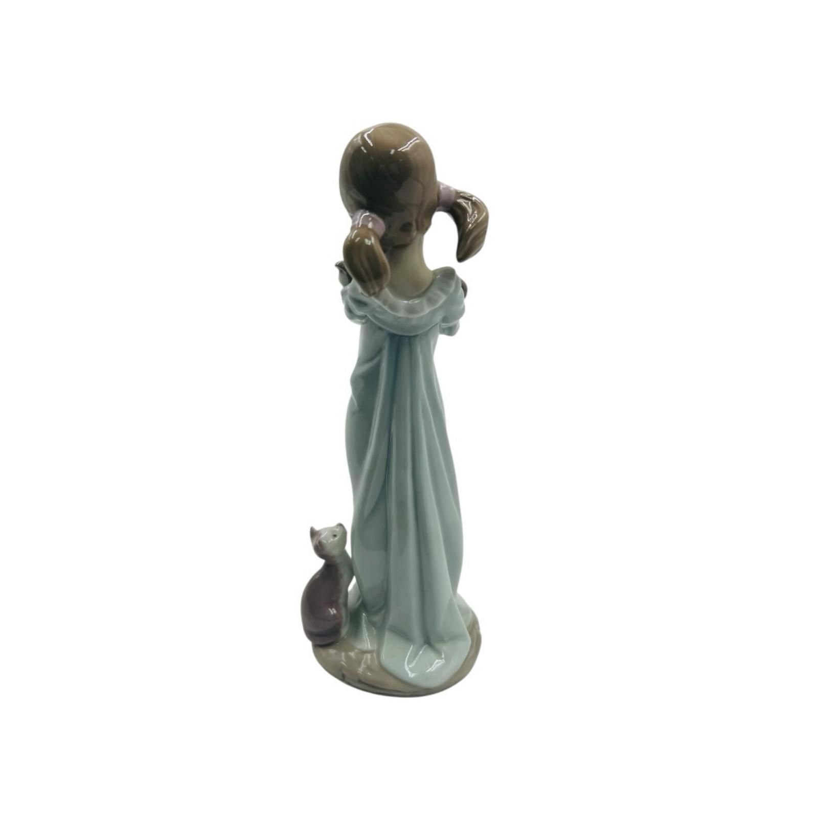 LLADRO リヤドロ 5743 私のことも忘れないで 女の子 猫 - メルカリ
