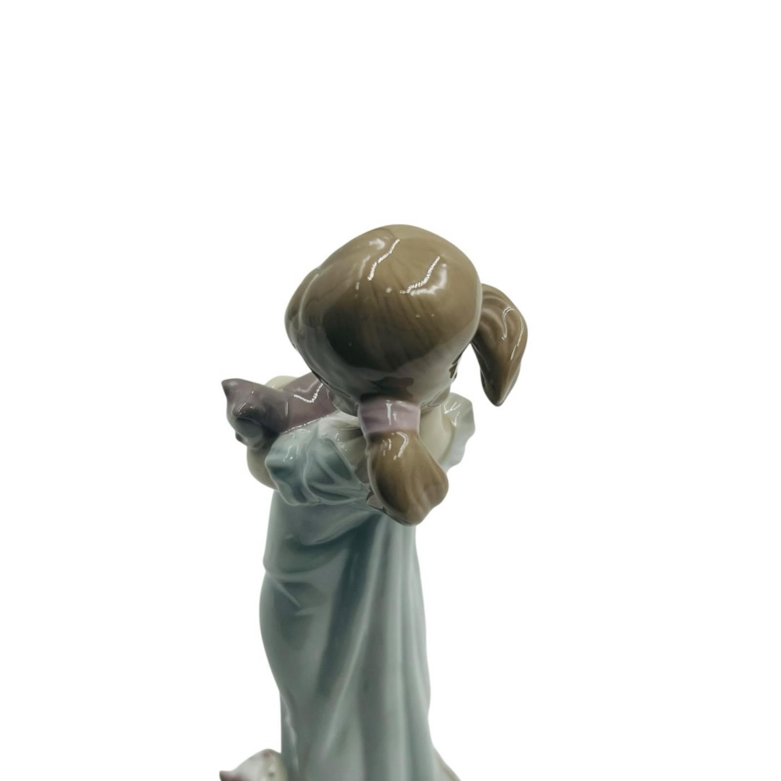 LLADRO リヤドロ 5743 私のことも忘れないで 女の子 猫 - メルカリ