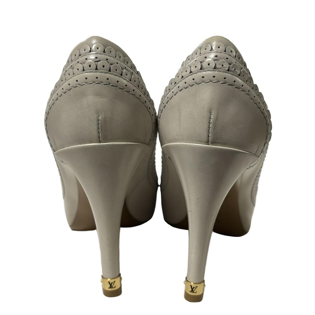 LOUIS VUITTON(ルイヴィトン) パンプス 35 1/2 レディース - ライト