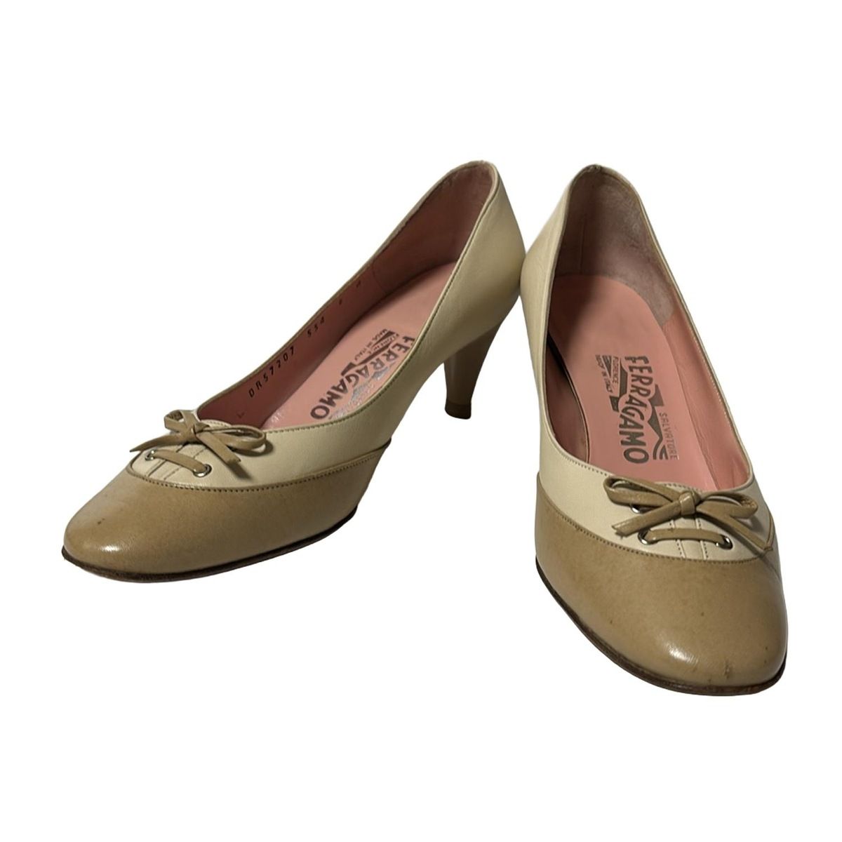 SalvatoreFerragamo サルバトーレフェラガモ パンプス 6 D レディース - ベージュ×ライトブラウン リボン レザー
