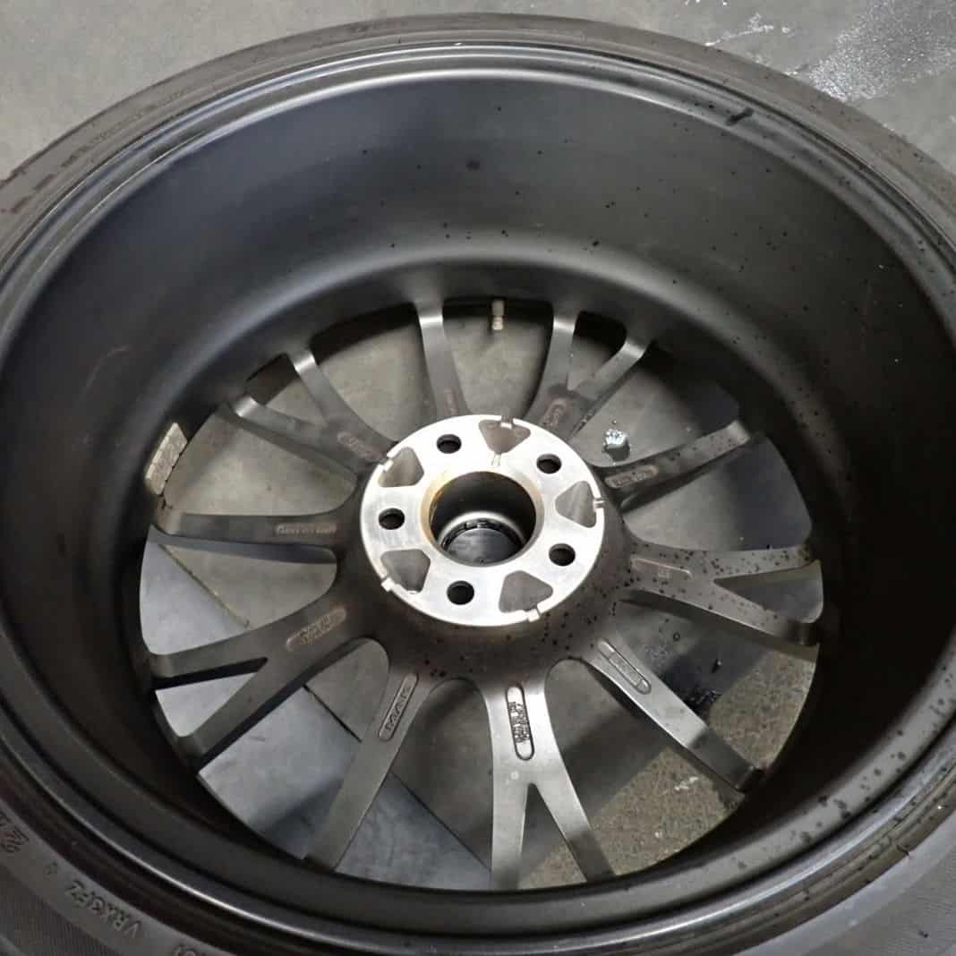  冬4本SET 会社宛 225 40 R 19 8 J 89 Q ブリヂストン ブリザック VRX 3 製 MAK FABRIK ファブリックアルミ BMW NO Y 0082 19インチ スタッドレス