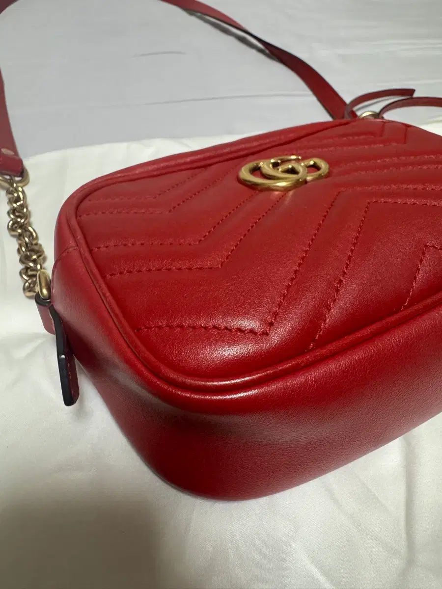  グッチ マーモント マトラッセ ミニ クロスバック メッセンジャーバッグ ショルダーバッグ