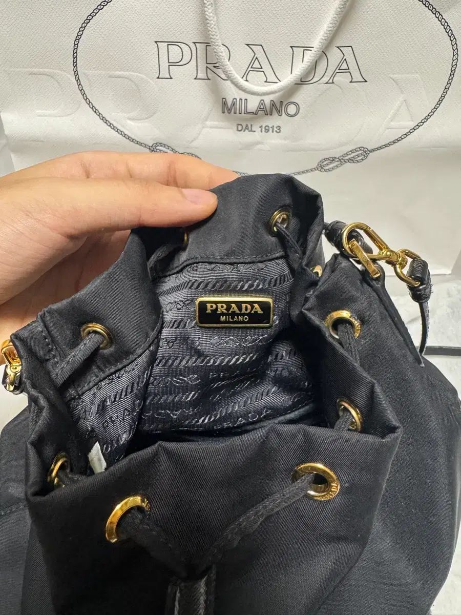 PRADA バケットバッグ