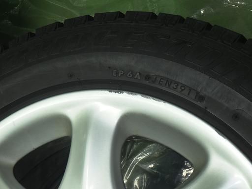 スタッドレス W