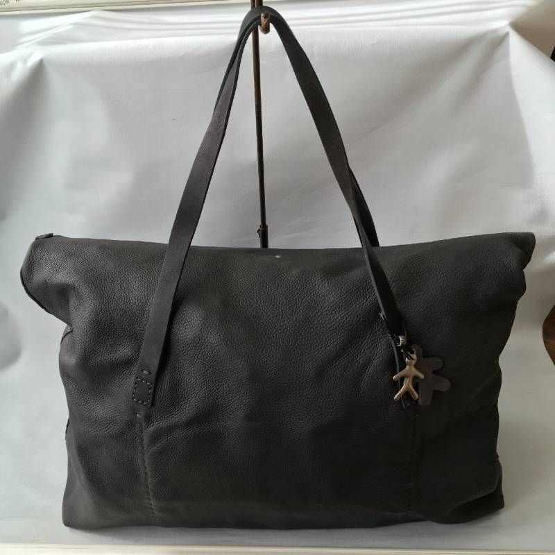 美品 HENRY BEGUELIN（エンリーベグリン） 大きめ レザー バッグ