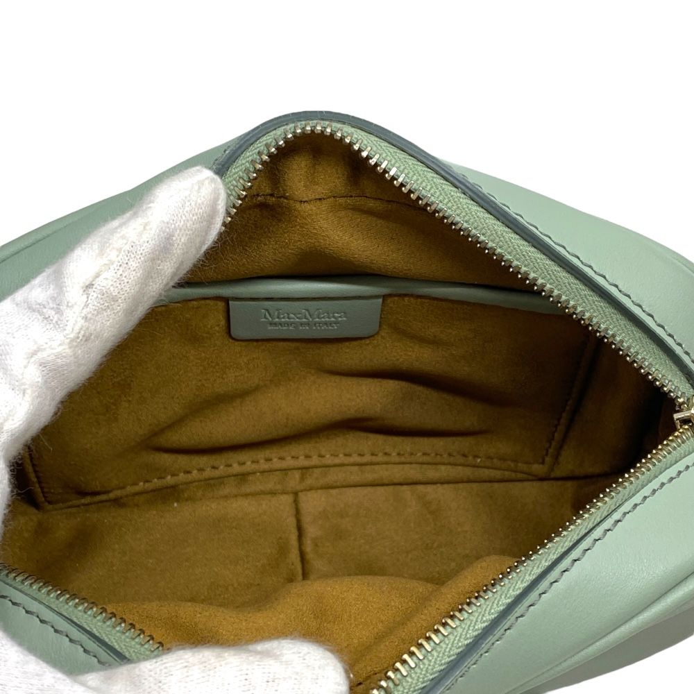  マックスマーラ ELSA エルサ クロスボディバッグ ショルダーバッグ ミニバッグ 肩掛け 斜め掛け レザー セージグリーン MaxMara リユース 上質 洗練 コンパクト 実用性 感 メッセンジャーバッグ ショルダーバッグ