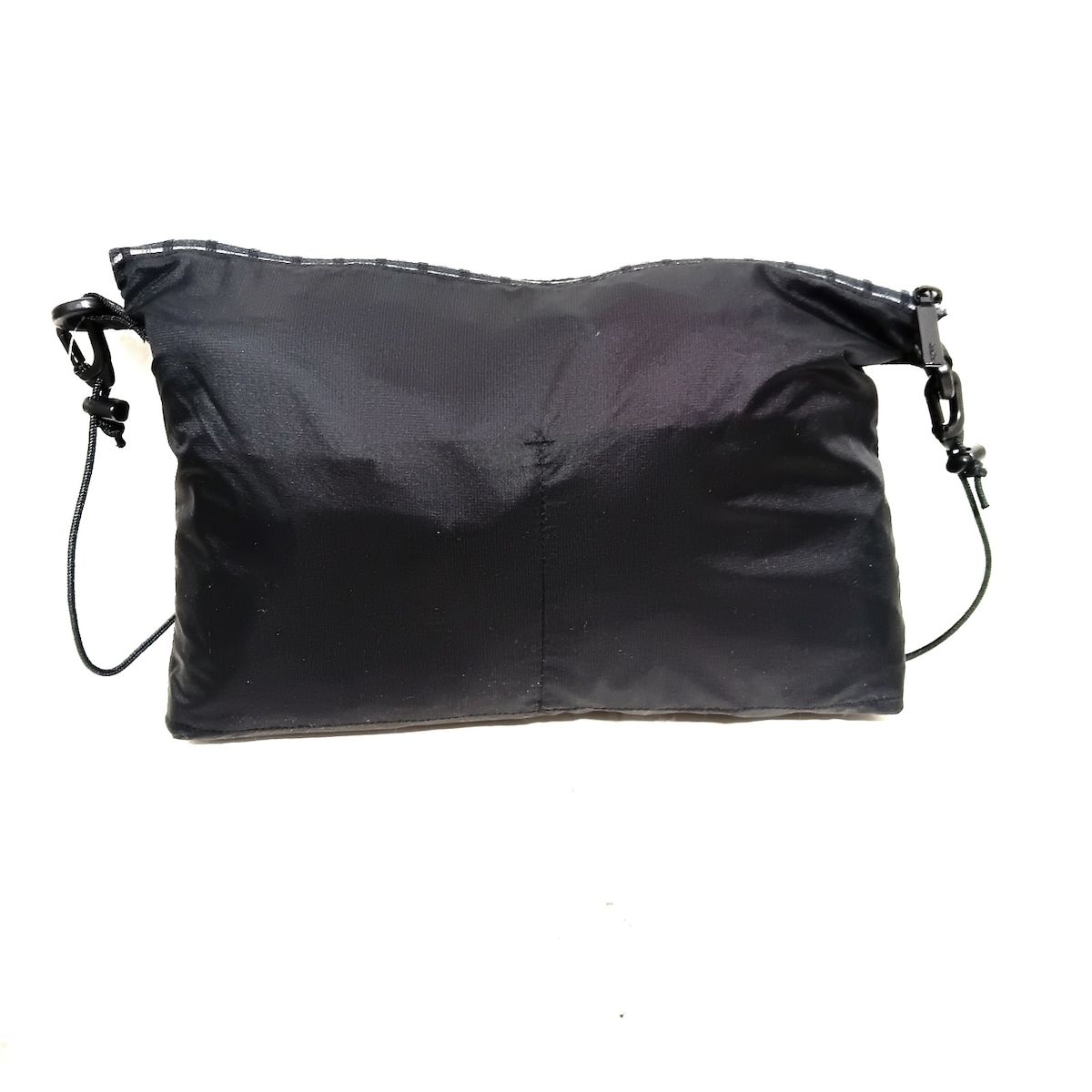 familiar(ファミリア) ショルダーバッグ - 黒×白×マルチ ストラップ