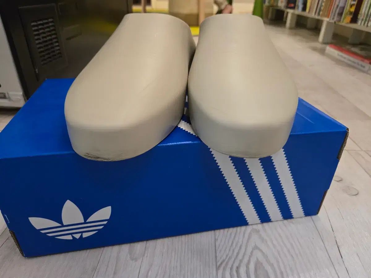 フィアオブゴッド ザ カリフォルニア スリッポン クリーム