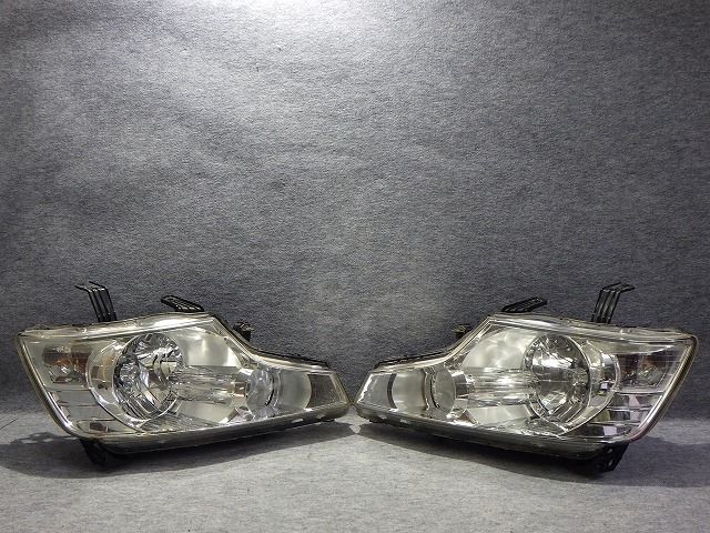 ステップワゴン ヘッドライト 左右 ハロゲン RK コーナー無し 100