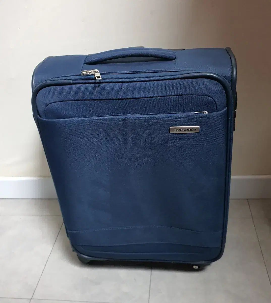 軽量 Samsonite 20インチ ソフト キャリアー 機内用