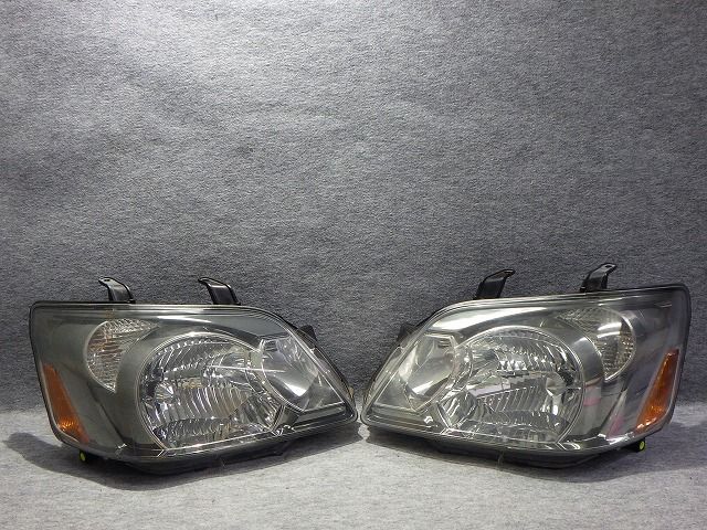 ノア 左右ヘッドライトセット ノア 前期 ヘッドライト 左右 HID AZR60/65 28-181 ル4 トヨタ