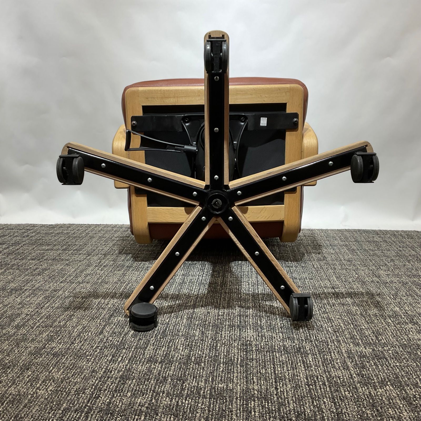 Conde House・カンディハウス】ラベンダー ダイニング(21) アーム