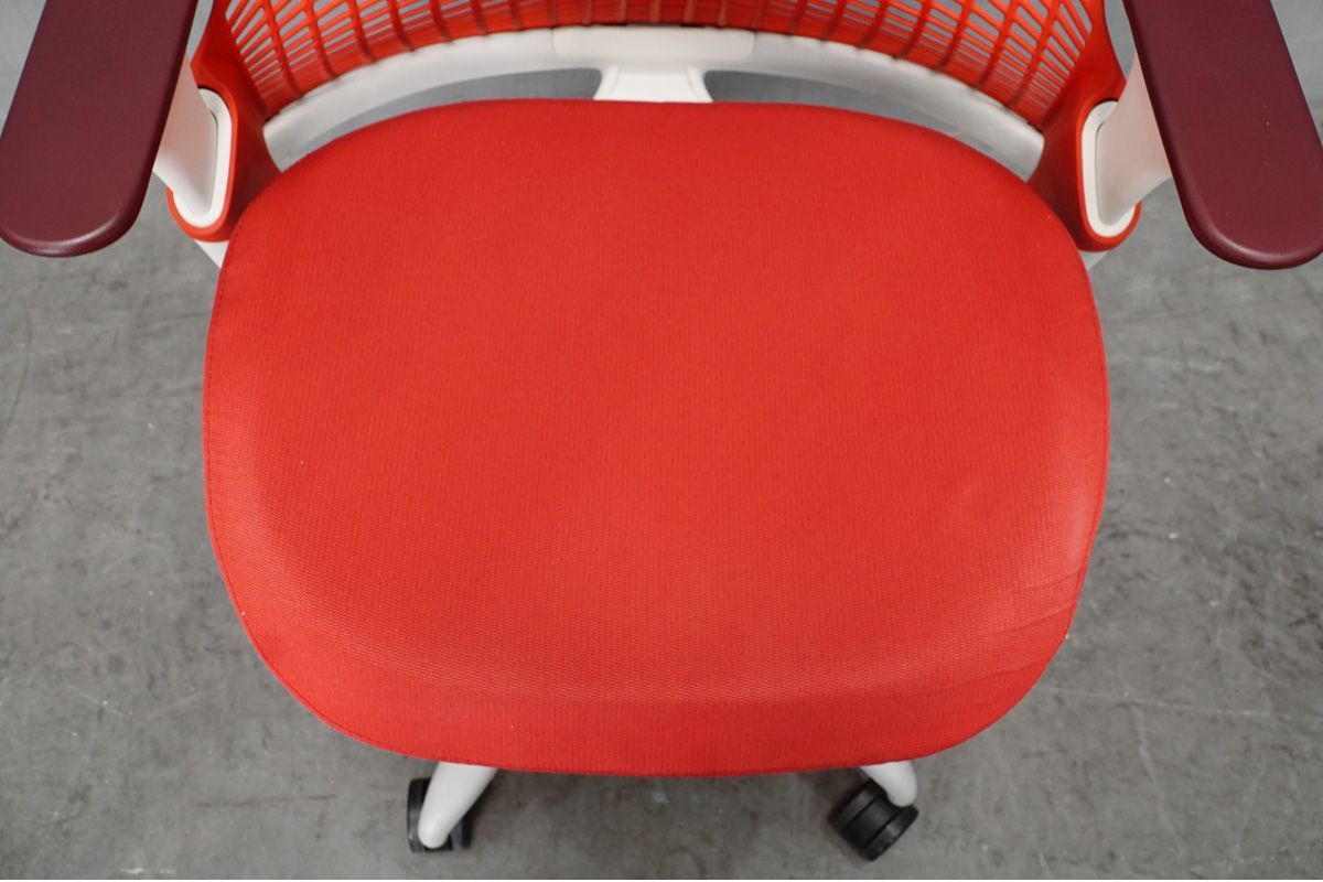 HermanMiller ハーマンミラー