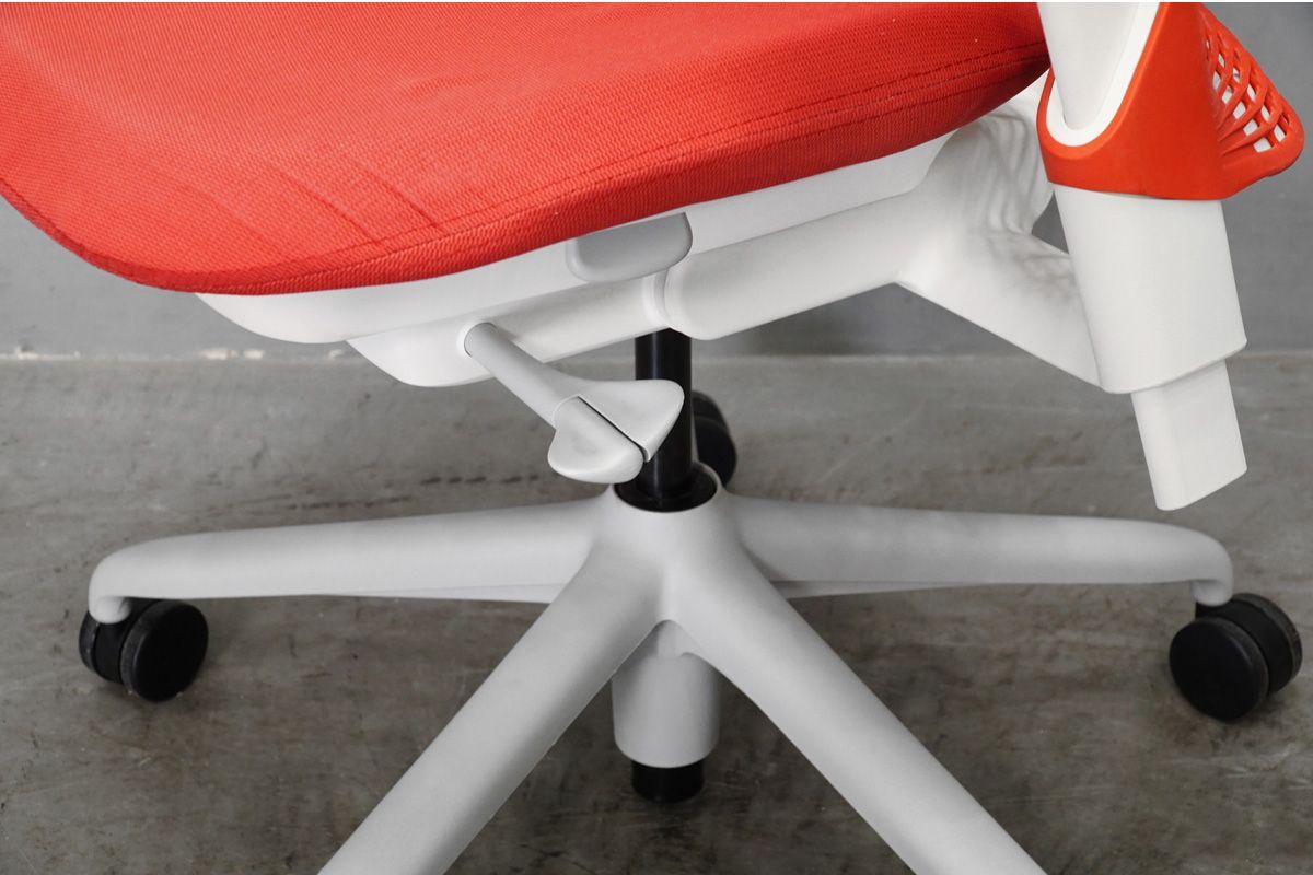 ハーマンミラー