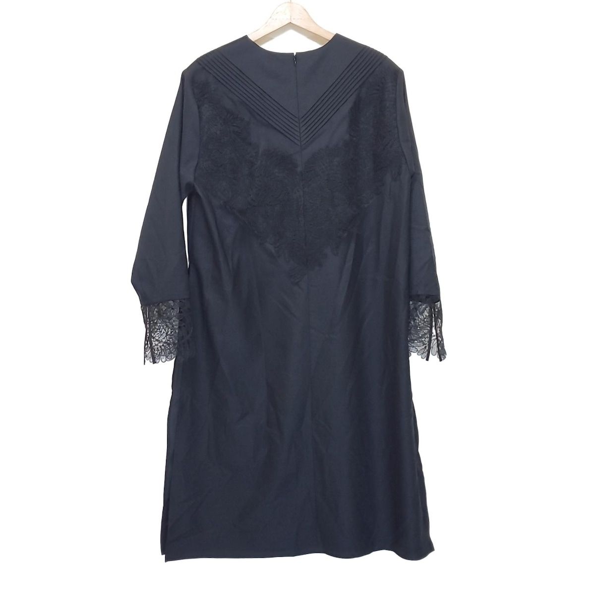 ADORE アドーア 長袖シャツブラウス サイズ38 M レディース - 黒 クルーネック レース ロング丈