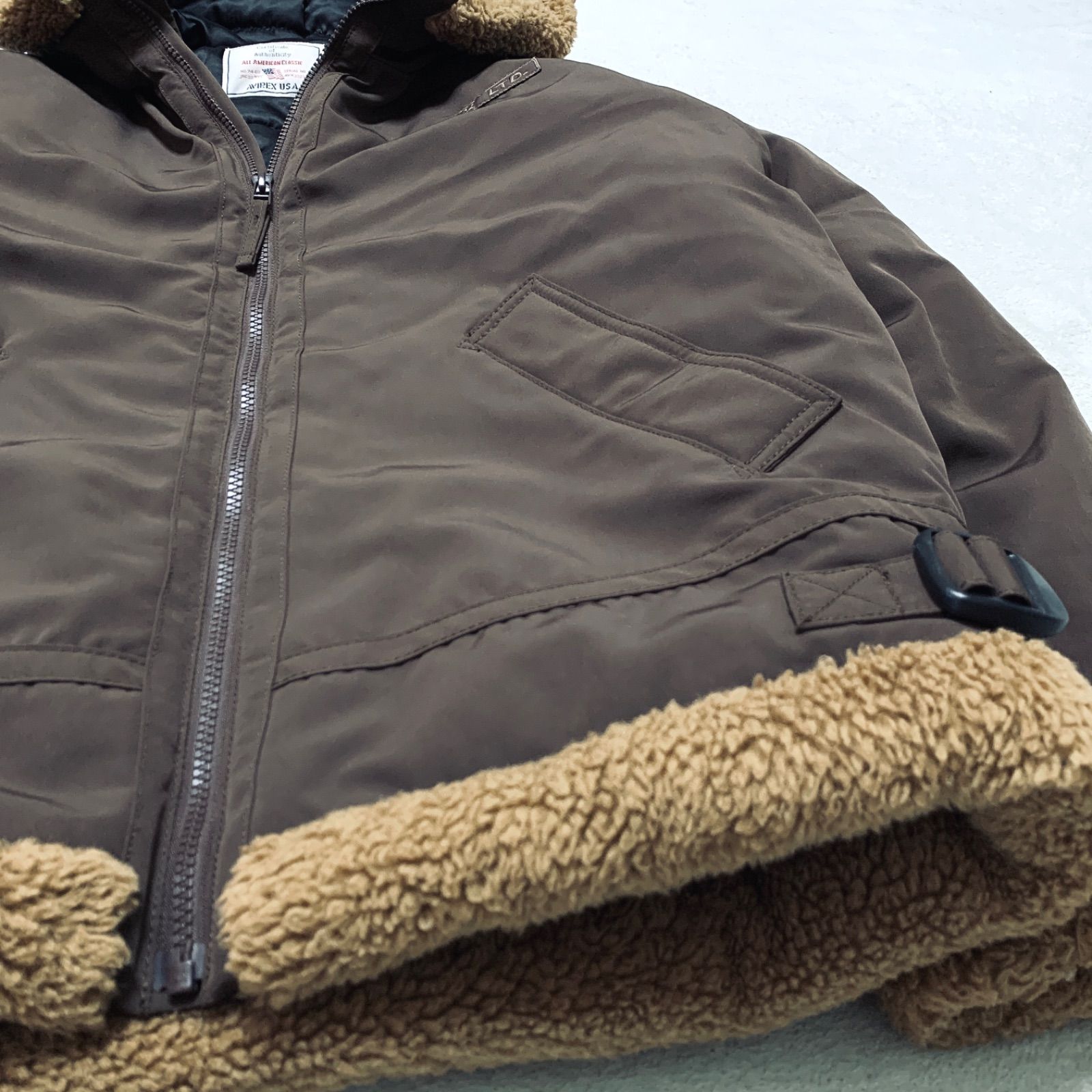 AVIREX B-3 フライトジャケット 中綿ダウンジャケット ミリタリー