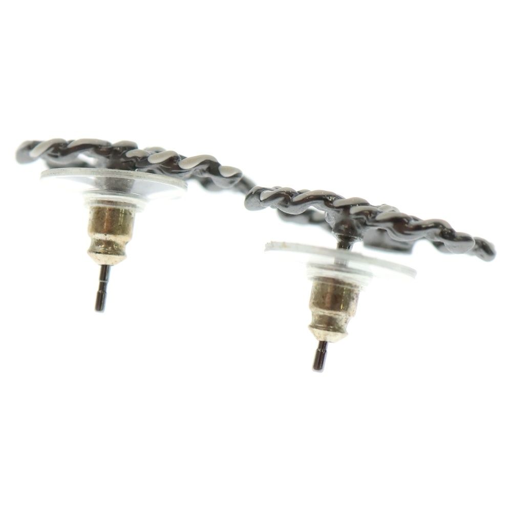 CHANEL シャネル ココマーク チェーンモチーフ ピアス ホワイト ブラック