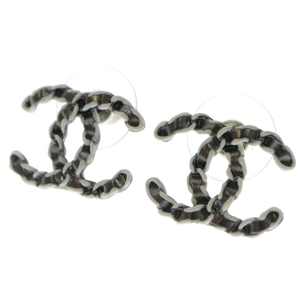 CHANEL シャネル ココマーク チェーンモチーフ ピアス ホワイト ブラック
