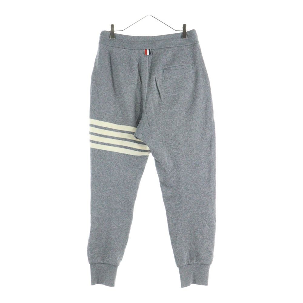 THOM BROWNE トムブラウン ロゴパッチ イージースウェットジョガーパンツ グレー MJQ 040 A