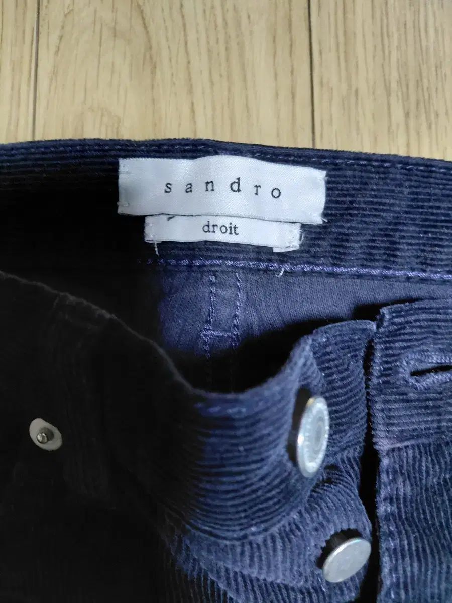 SANDROコーデュロイパンツ28