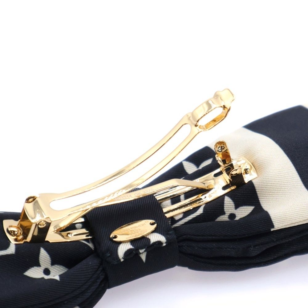 シルクボウタイ