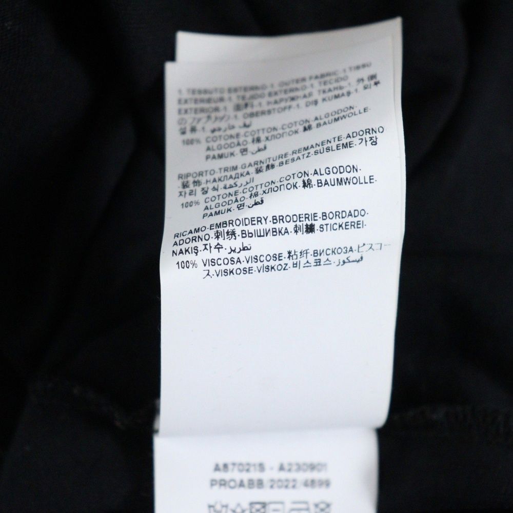 クルーネックTシャツ