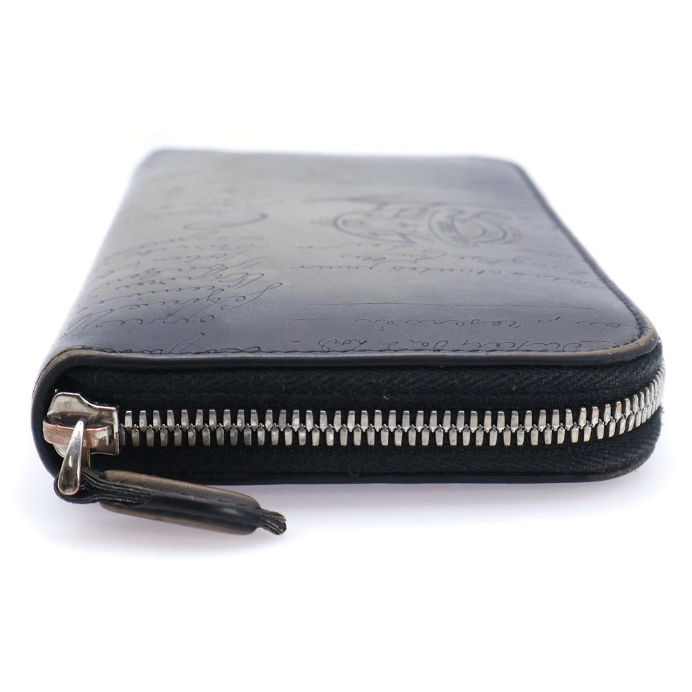 Berluti (ベルルッティ) イタウバ スクリット ラウンドジップロング