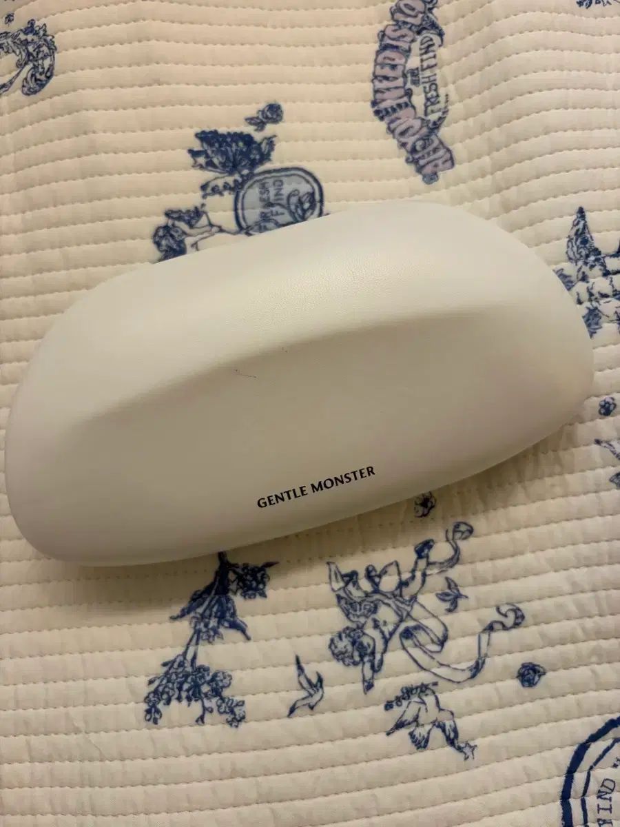 GENTLE MONSTER ジェントルモンスター ディオ ブラック