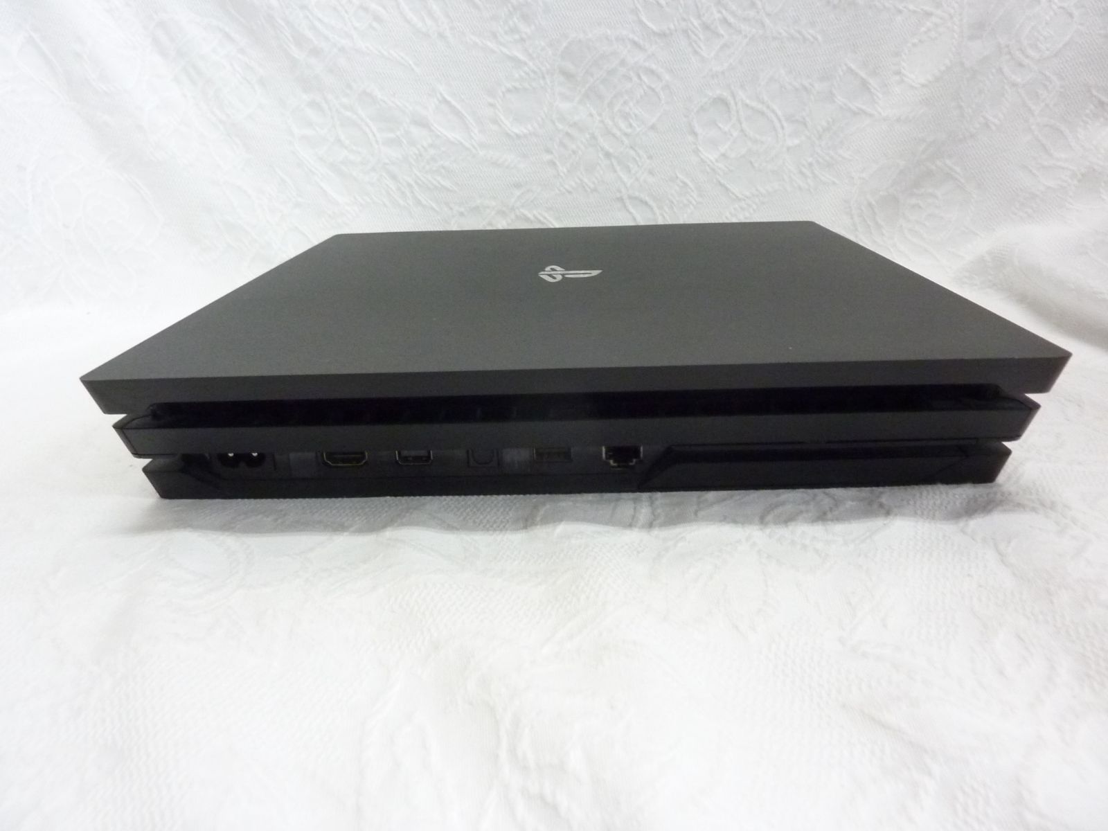  SONY PlayStation 4 Pro PS CHU-7200 B 1 TB プレステ4 ソニー 本体 プレイステーション4(PS4)