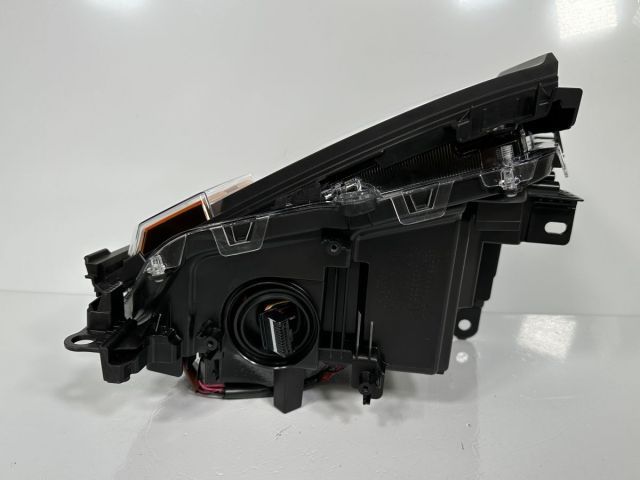 ランドクルーザー 250 TRJ250W 純正 右ヘッドライト 右ライト 丸目 LED